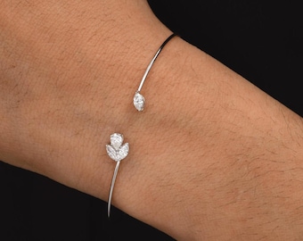 Minimal Diamond Dainty Bangle 0.47 Ct| 18K Solid Gold Diamond Floral Bracelet| Open Cuff Wedding Bangle| Anniversary Gift| Daily Wear Bangle