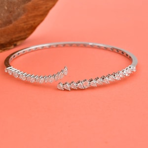 1.37Ct Natural Diamond Front Open Cuff Bangle, 14k/18K Gold Statement Bangle Bracelet, Half Eternity Bangle Bracelet, Diamond Bride Bracelet