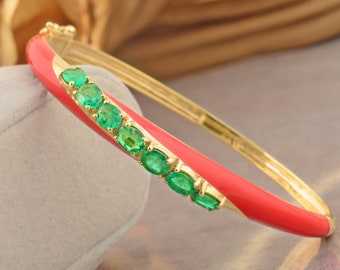 Yellow Gold Emerald Bangle / 18k Gold Enamel Bangle / Zambian Emerald Gemstone Bangle / Oval Cut Emerald Bracelet / Wedding Bracelet For Her