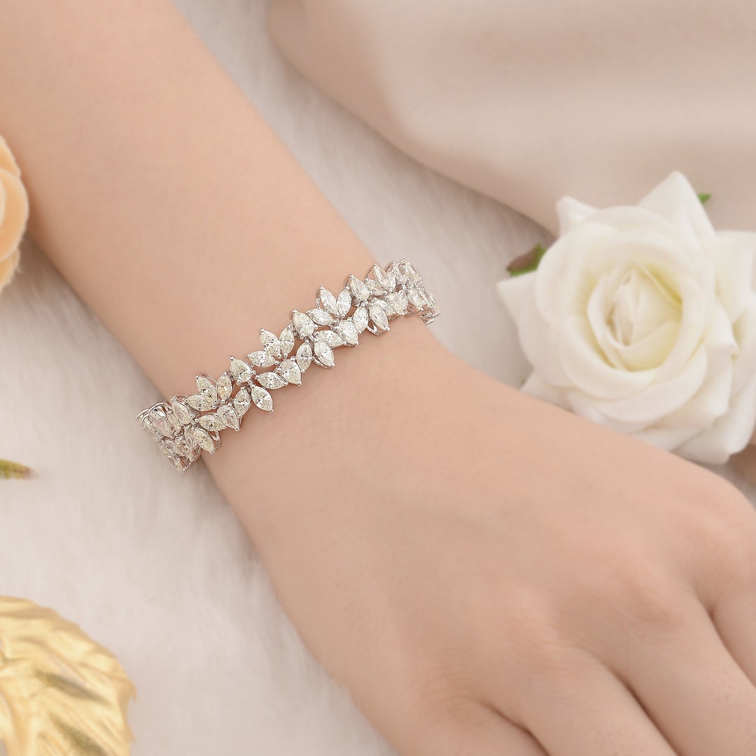 Dainty tennis bracelet best sale
