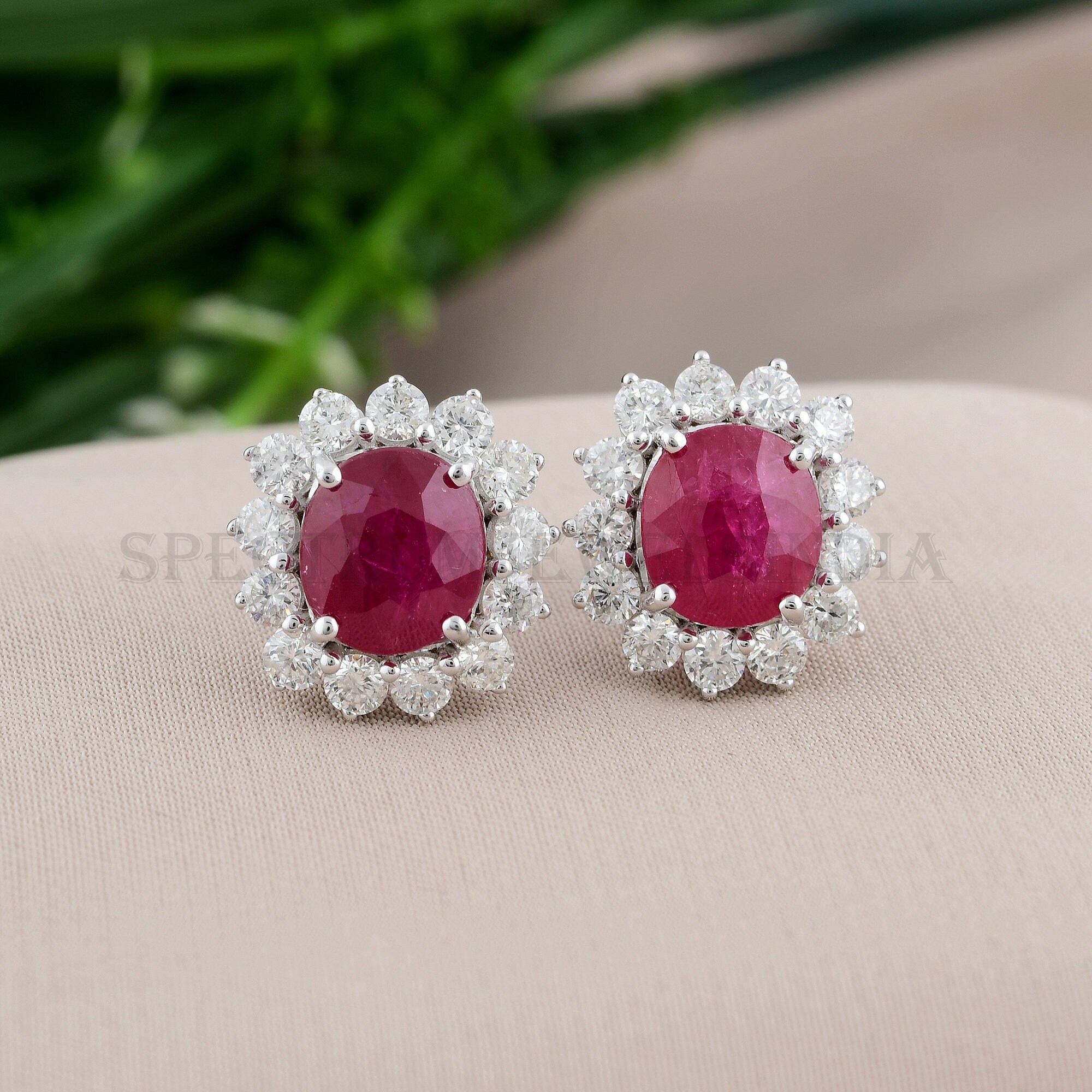 Ruby♥୨୧˙˳⋆﻿　　0118 18k Gold Ruby Diamond Stud Earrings, 6.01 Ctw Ruby Halo
