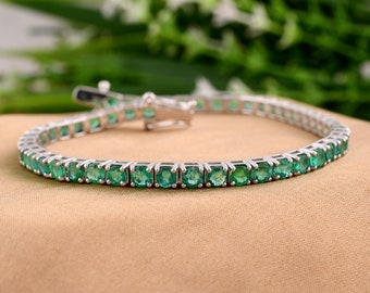 Sparkling Emerald Bracelet, 14K Gold Statement Bracelet, Handmade Jewelry, Wedding Bracelet, Tennis Bracelet, May Birthstone, Wedding Gift