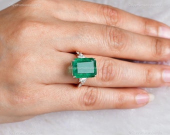 18k White Gold Wedding Ring Jewelry, Zambian Emerald Diamond Ring, Natural Brilliant Cut Zambian Emerald Solitaire Ring For Anniversary Gift