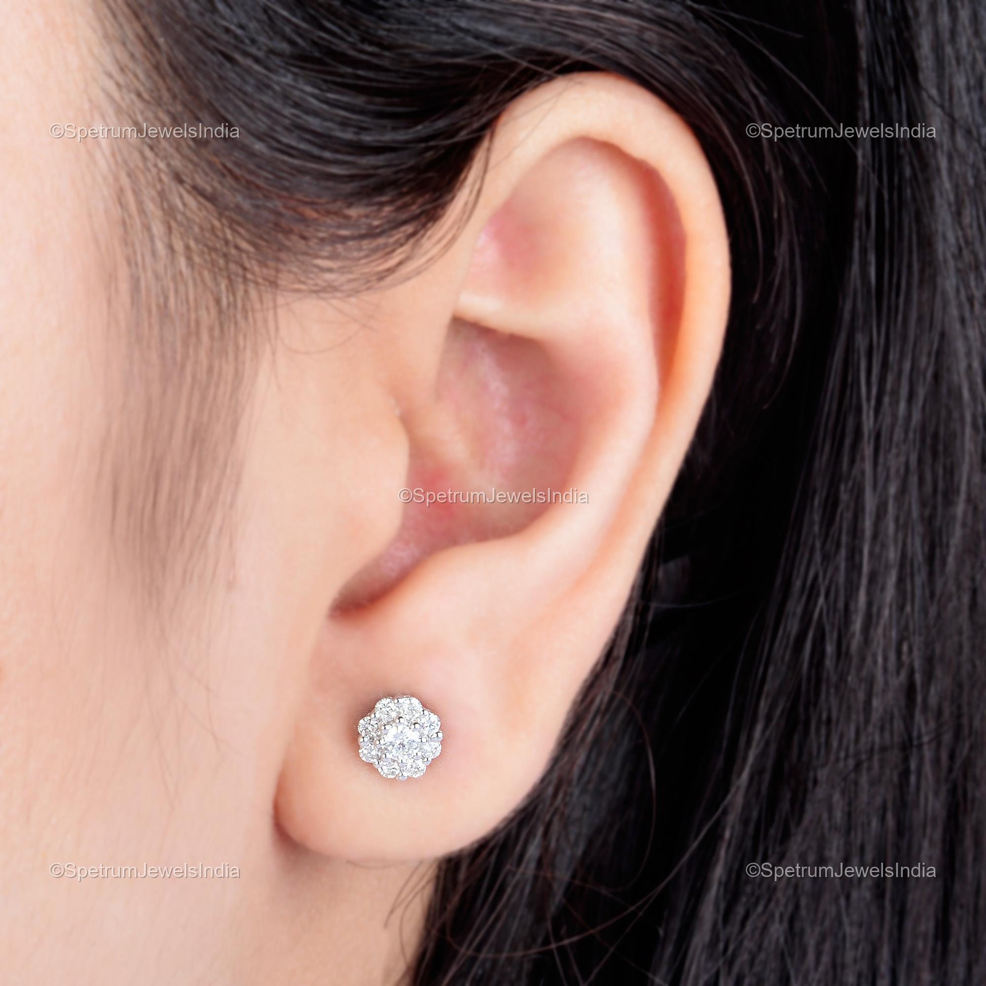 ☺︎✨ 0.58 Ct Cluster Diamond Stud Earrings, 10k White Gold Halo