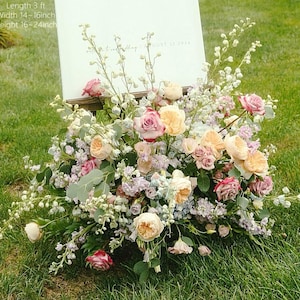 Placa de casamento com flores silvestres Blush: decoração de mesa para namorados