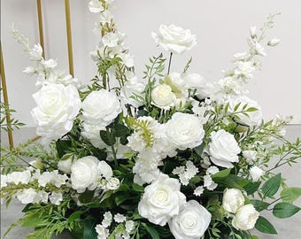 Ivory Wedding Table Centerpiece: Romantic Floral Kissing Ball Decor
