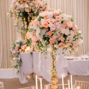 Wedding Ideas Reception Pink tender Big Centrepiece Spring Flower eucalyptus floral Kissing ball