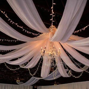 Tendaggi in chiffon per soffitto, baldacchino personalizzato, tendaggi in tulle per soffitto, tendaggi per matrimonio, pannelli per soffitto o tetto per matrimonio in voile