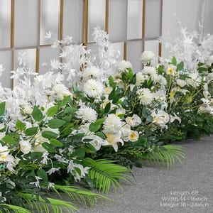Tropical Wedding Table Centerpiece: White Hyacinth Floral Arrangement
