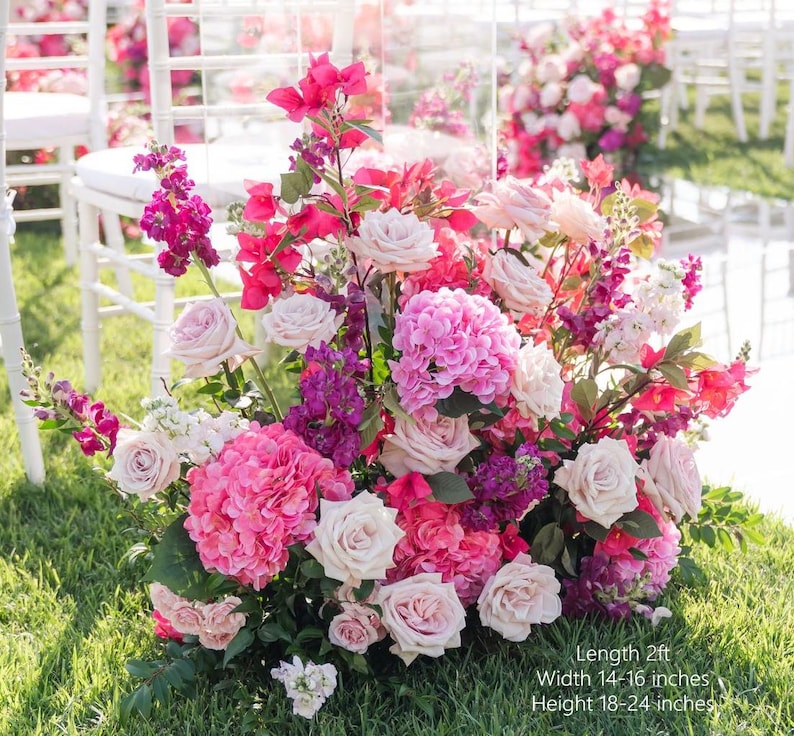 Blue & White Wedding Flower Arrangement: Sweetheart Table Decor - Etsy