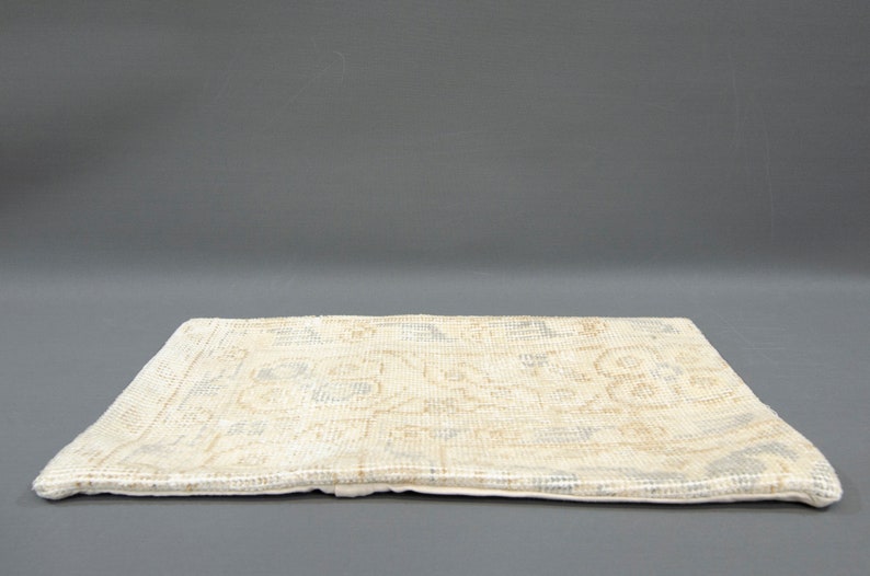size :12/' x 20/' nches 30 x 50 cm Nomadic Pillow Tribal Pillow Turkish Vintage Natural Carpet Pillow Cover
