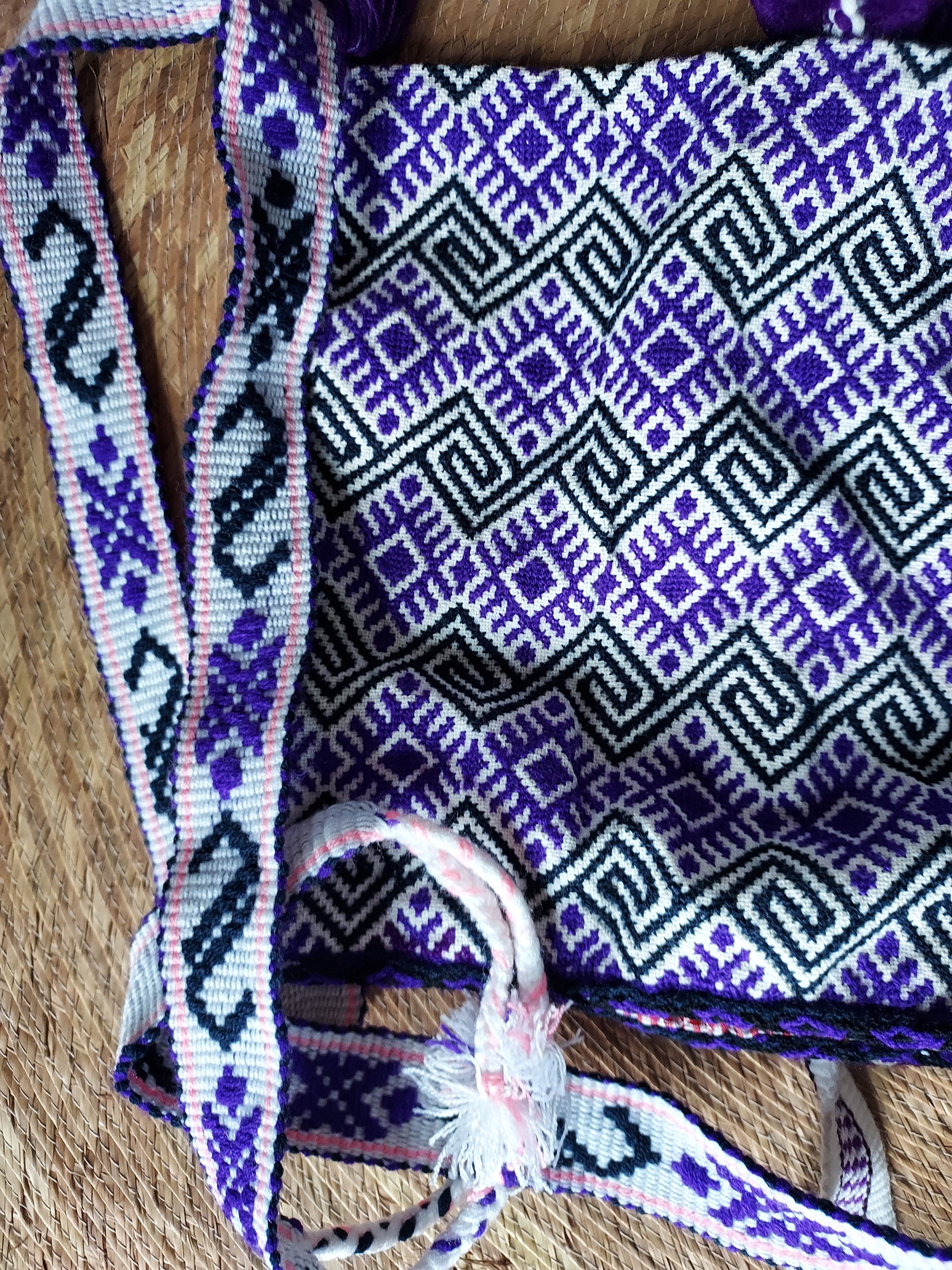 Morral Huichol