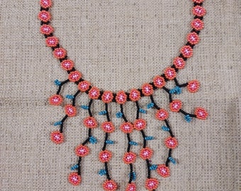 Collar sin cuello de cuentas huichol, diseño de puntada de conteo, cuentas de vidrio de calidad, collar sin cuello de cuentas indígenas, diseño nativo, joyería de bailarina nativa