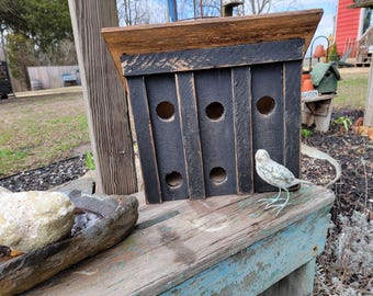 Slant Top Birdhouse