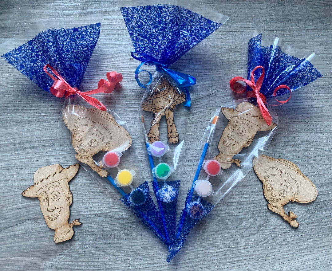 Toys Party Bags / Childrens Party Favours/ Party Bag Filler / Childrens