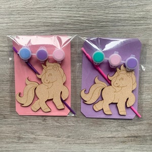 Paint your own Unicorn / unicorn birthday Party favour / magical party craft / unicorn party bag filler/ girls gift / unicorn wood craft
