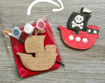 Pirate party Bag Favour / children’s party favour / pirate Party favor / pirate birthday party / paint your own pirate ship /