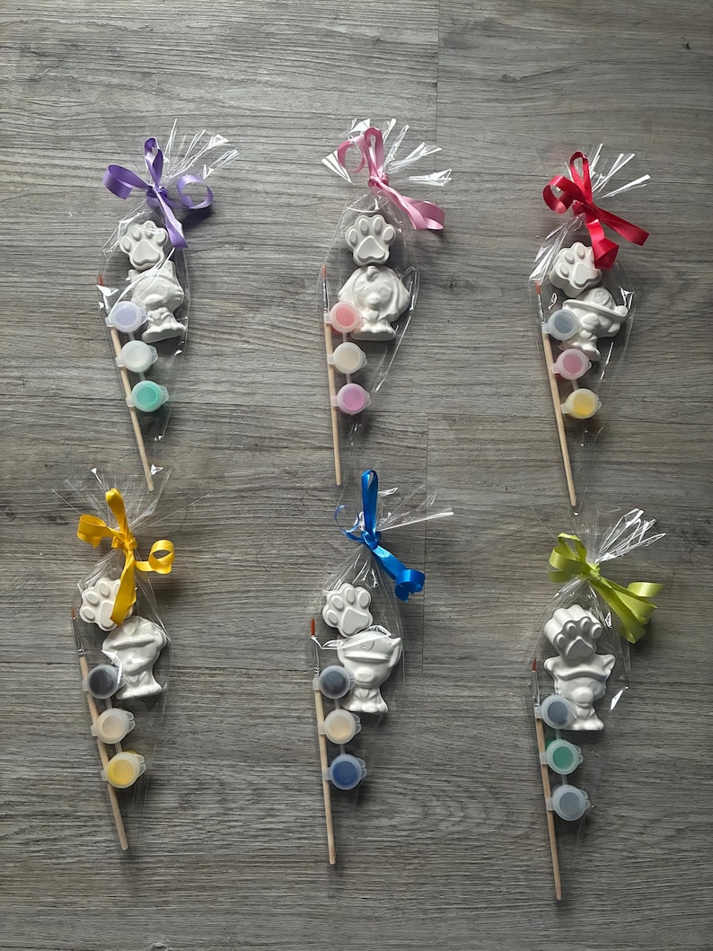 Cono per feste a forma di zampa di cane / bomboniere a forma di zampa di cane / riempitivo per sacchetti di festa a forma di zampa / lavoretto per sacchetti di festa per bambini / riempitivo per sacchetti di festa / compleanno a forma di zampa immagine 7