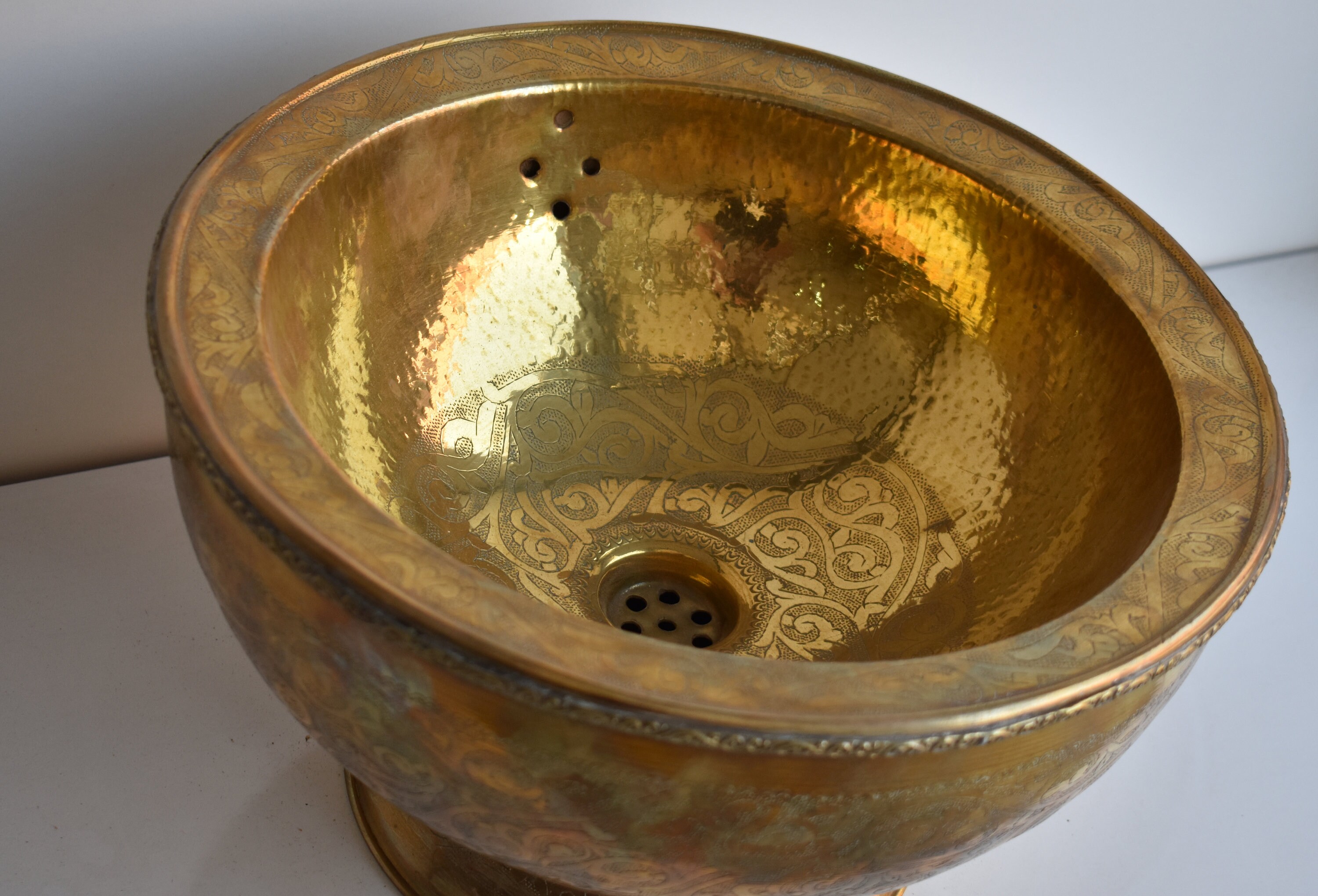 brushed brass bathroom sink