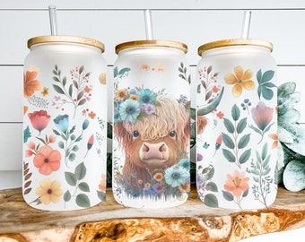 Highland Cow Glass Can Tumbler- Girls Tumbler- Cow Glass- Bamboo lid & straw- Floral Highland Cow- Iced Coffee Tumbler- Floral-Baby Highland