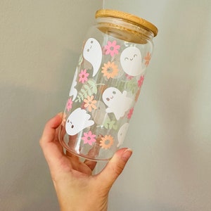Ghost with Wildflowers-Glass Can- Halloween- Iced Coffee Glass- Glass Can- Glass Cup-Beer Can Glass-Libbey- Fall Glass Can- Pumpkin- Ghost