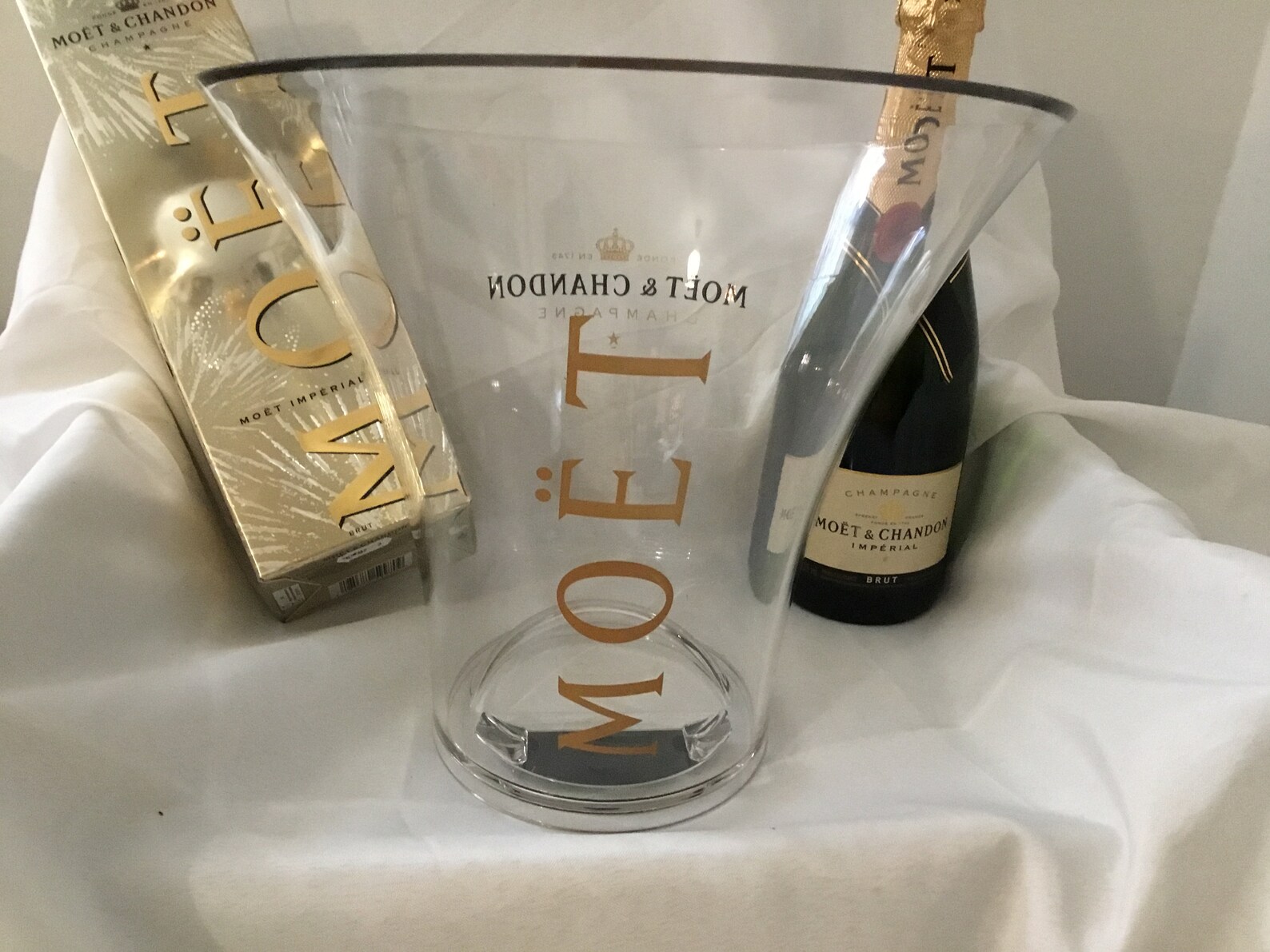 STUNNING MOËT & CHANDON Champagne Bucket Clear Plastic ice Etsy