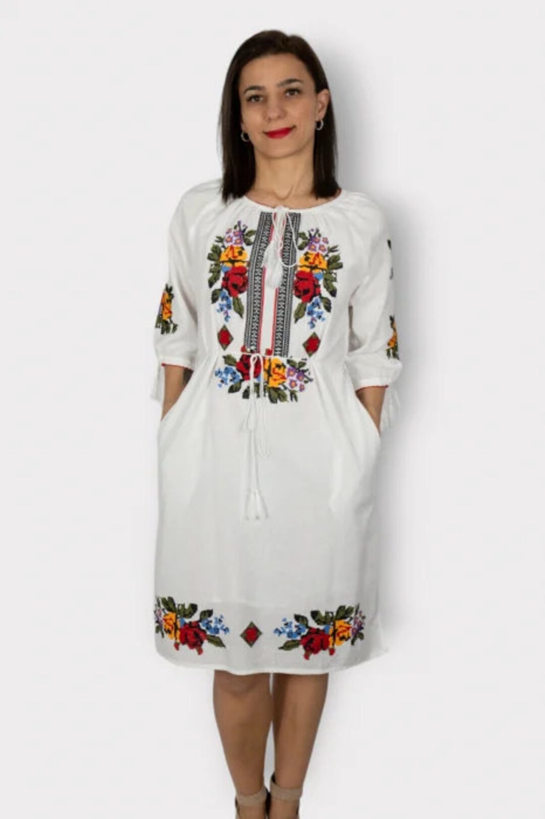 Traditional Romanian Dress erina / Manual Sewn Embroidery / Free Gift
