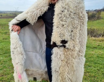 Royal Sheep Coat / Traditional Sheepskin / Romanian Legacy