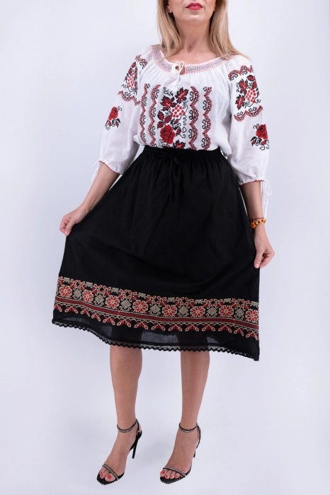 Traditional Romanian Skirt Ofelia / Manual Sewn - Etsy