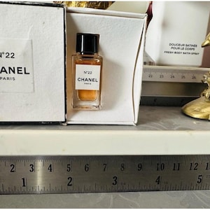 N 22 Eau de toilette Les EXCLUSIFS DE CHANEL Parijs