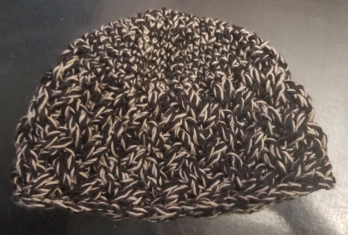 Crochet Celtic Stitch - كروشيه طاقية بغرزة الباسكيت المائلة // Crochet hat with ... - It can be used for blankets, hats, scarfs, knitwear, and so much more!