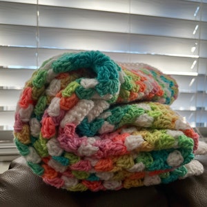 Retro Granny Hexagon Cardigan