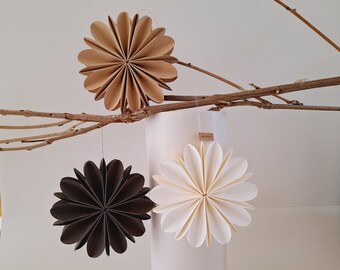 Custom-made for Melanie / set of 4 paper flowers / D 12 cm / reserved!