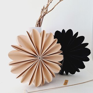 Paper flowers 3D / single flowers / D 24 cm / Colors: white, beige, black, anthracite / j image 5