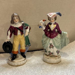 Vintage Sitzendorf Porcelain Man And Woman With Bird
