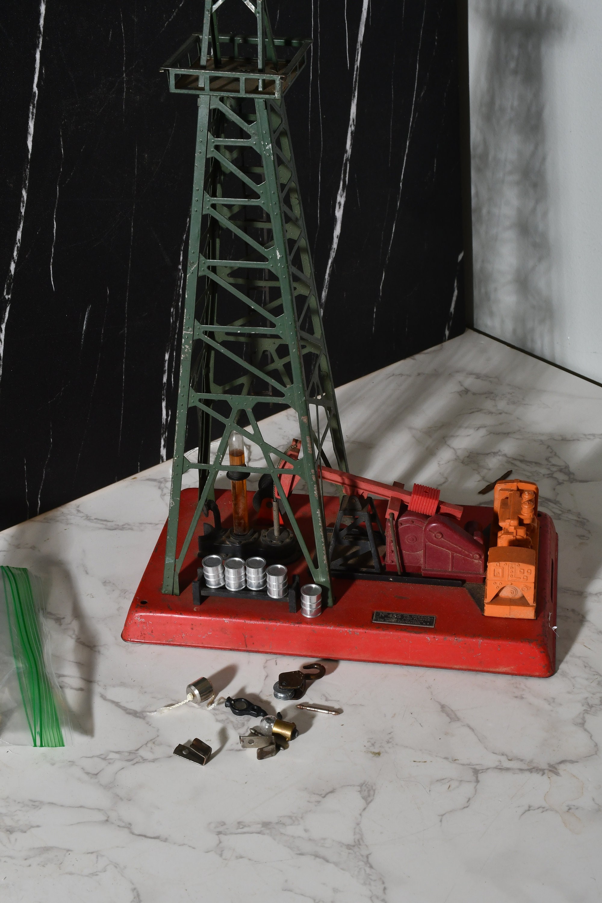 Lionel 1950s Oil Derrick With Barrels, Vintage Lionel Train Oil