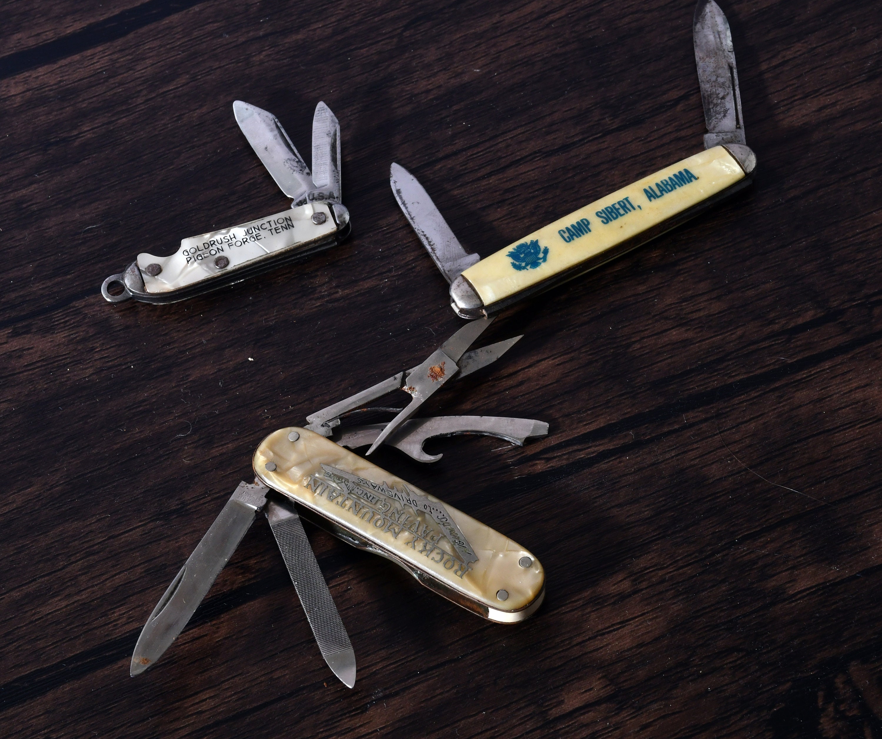 Vintage Pocket Knives 