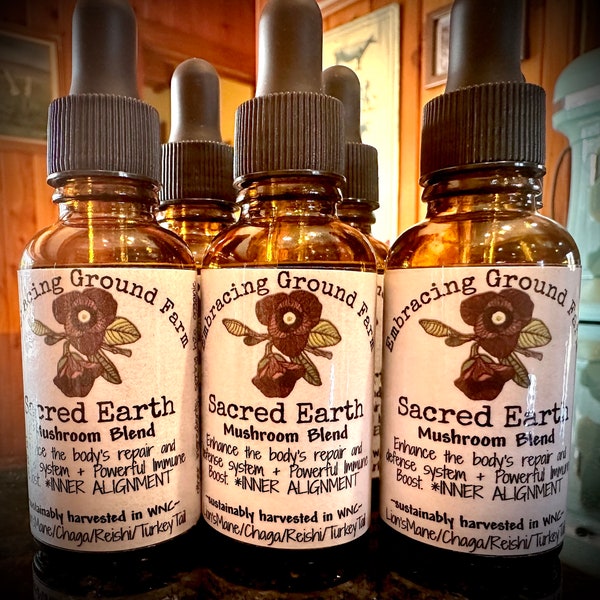 Sacred Earth Mushroom Blend Tincture. Dual Extraction Method of Chaga, Reishi, Lion’s Mane & Turkey Tail.