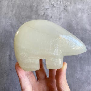 Green Onyx Zuni Bear
