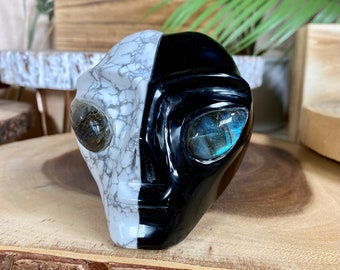 Howlite and obsidian alien labradorite eyes