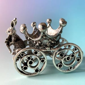 Bunny Carriage Crystal Sphere Stand