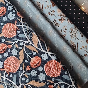 Bolsa para proyectos de bordado de flores silvestres, organizador de costura de mariposa turquesa, regalo para bordadoras, carpeta de punto de cruz floral con correa de cuero. imagen 14