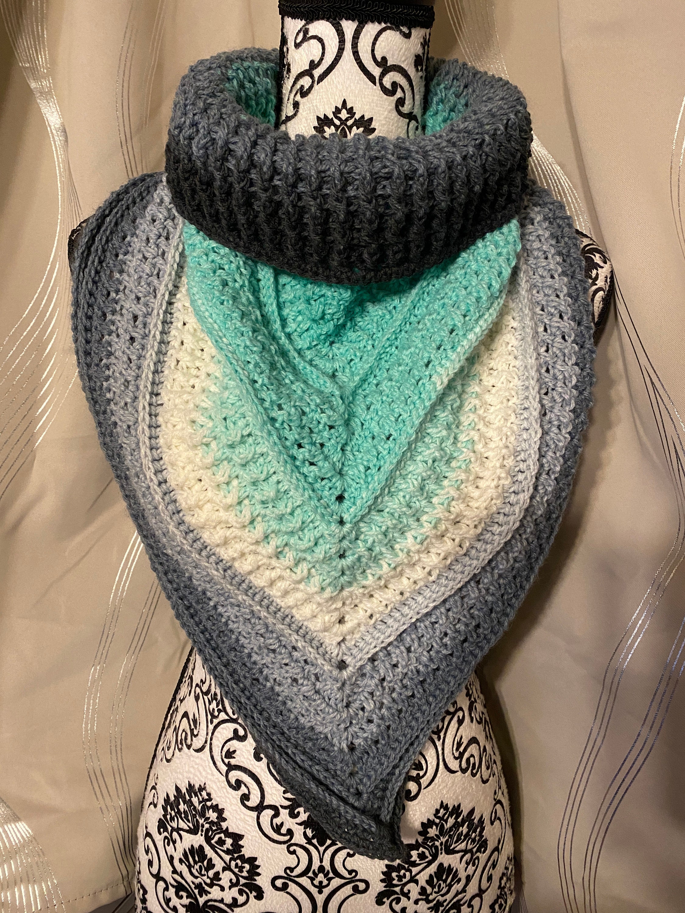 Winter's Whimsy Bandana Cowl Crochet Pattern Etsy