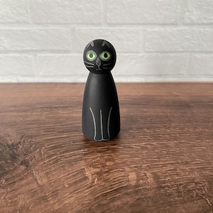 Black Cat - Green Eyes