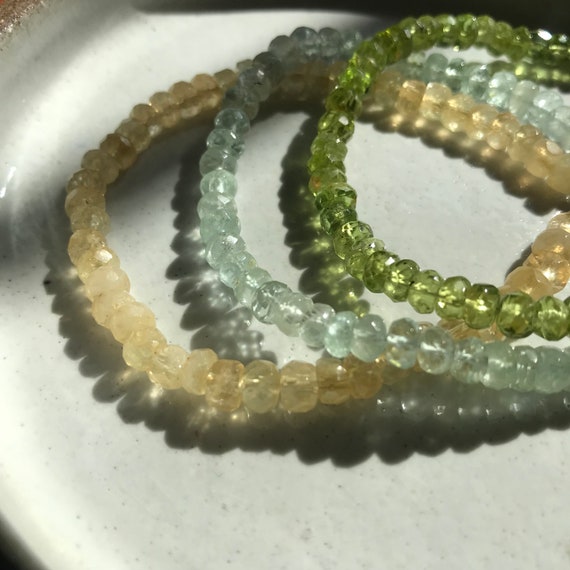 Beryl bead bracelet - image 3