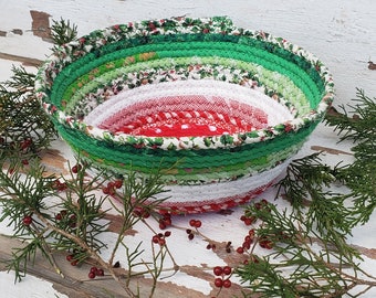 Fabric Scrap Bowl - {Deck the Halls} - Fabric Rope Bowl, Rope Bowl, Coiled Clothesline, Coiled Rope Basket, Holiday Decor, Christmas Decor