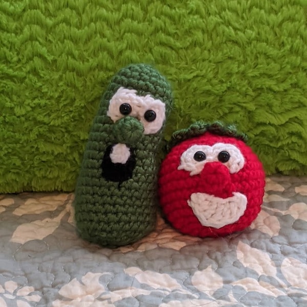 Bob the Tomato and Larry the Cucumber VeggieTales Crochet Amigurumi