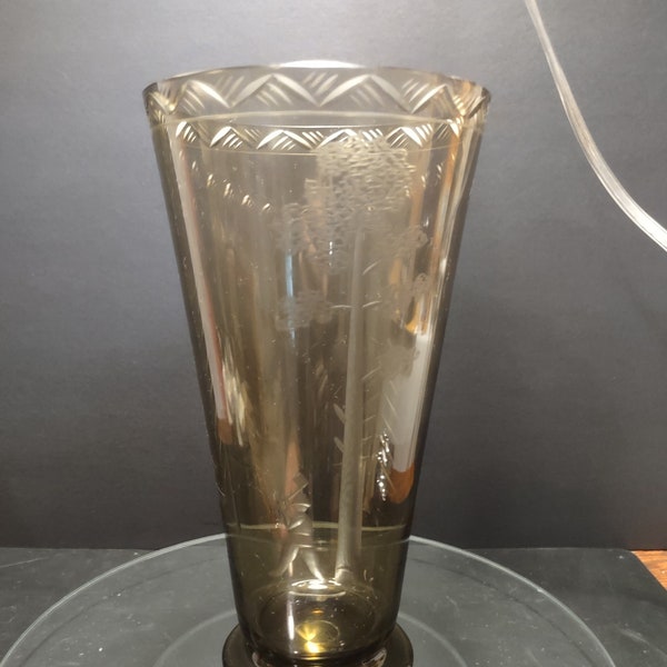 Signed Fabulous MCM Bohemian Influence Alvar Aalto Design Finnish Karhula Smoked Glass Lumberjack Cut Crystal Aalto Vase