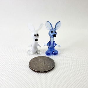 Glass Miniature Mouse, Figurine Mouse, Small Glass Figurine, Blown glass, Handcrafted glass animal, Handblown glass, Little Glass Animals