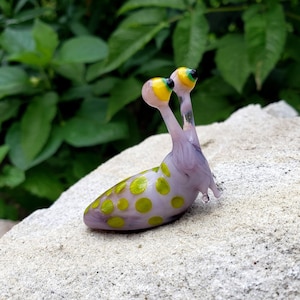 Slug figurine, Blown glass slug, Art glass Slug, Slug collection, Glass miniature, Spotted Slug glass sculpture, Glass Insect, lampwork